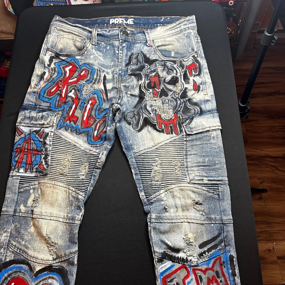 Preme Blue Acid Wash Distressed Moto Biker Jeans Painted Skull Heart Mens 30